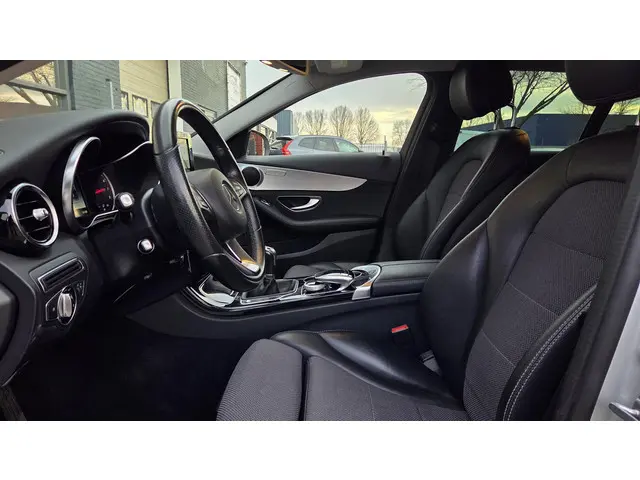 Mercedes-Benz C-Klasse Estate 180 2016 Benzine 9