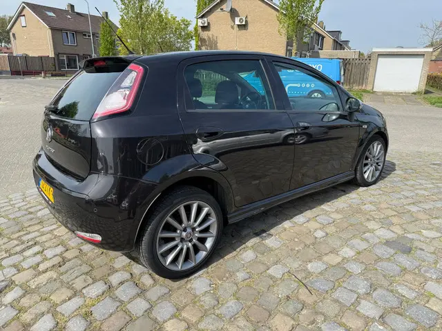 Fiat Punto Evo 0.9 TwinAir Sport 2013 Benzine 3