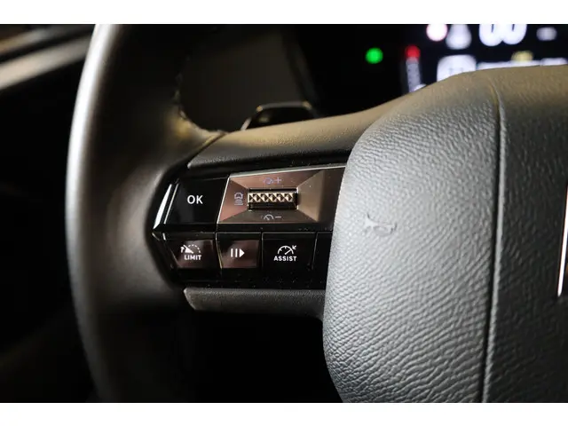 DS DS 4 PT 130 Automaat-8 2023 Benzine 37