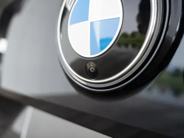 BMW iX xDrive45 2025 Elektrisch 25