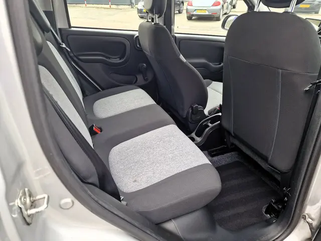 Fiat Panda 0.9 TwinAir Lounge 2017 Benzine 20