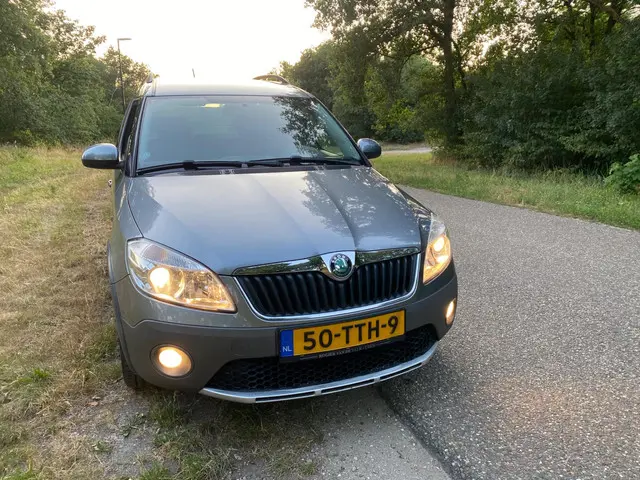 Škoda Roomster 1.2 TSI Ambition 2012 Benzine 5