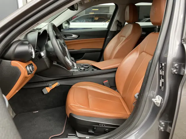 Alfa Romeo Giulia 2.2 Eco Business Super 2018 Diesel 19