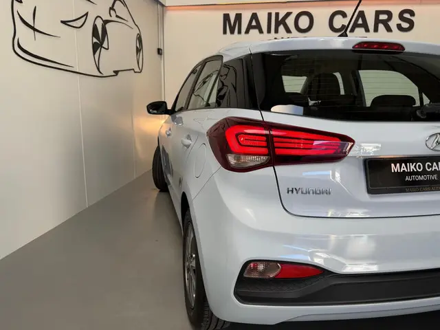 Hyundai i20 1.2 Comfort EASSS Sport Lijn 2018 Benzine 22