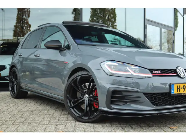 Volkswagen Golf 2.0 TSI GTI TCR 2019 Benzine 8