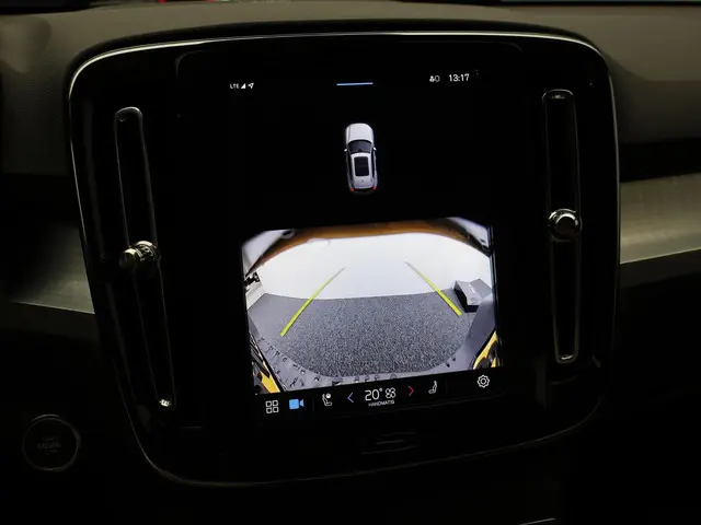 Volvo XC40 2.0 B4 Plus Dark 2025 Benzine 13
