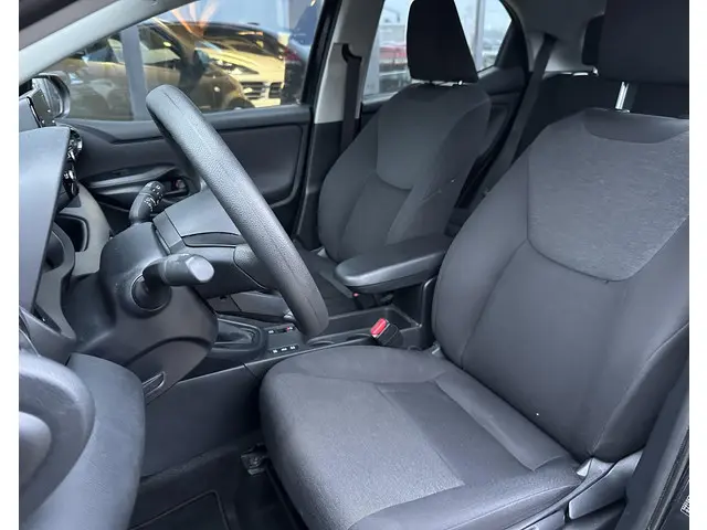 Mazda 2 Hybrid 1.5 Pure 2023 Hybride Benzine 12