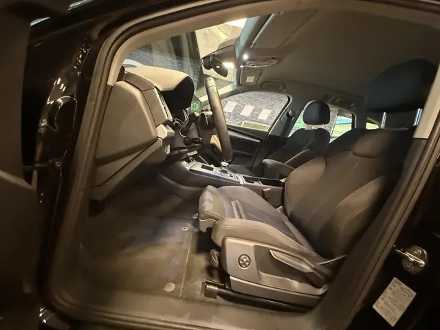 Audi Q5 50 TFSI e Advanced edition 2022 Hybride Benzine 8
