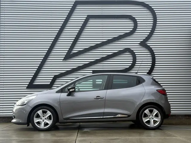 Renault Clio 0.9 TCe Expression 2013 Benzine 4