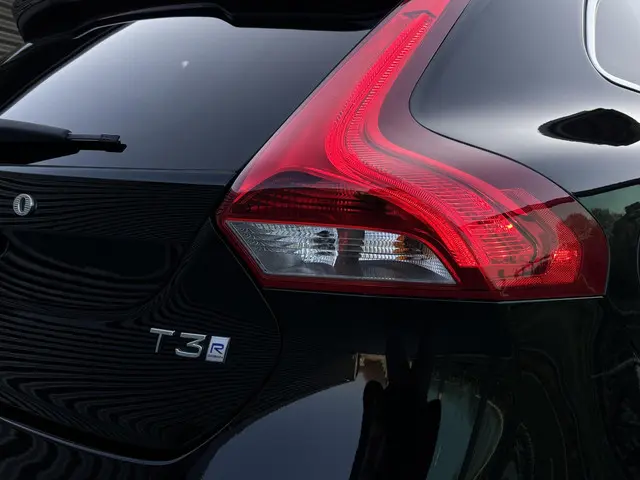 Volvo V40 1.5 T3 Polar+ Sport 2020 Benzine 20