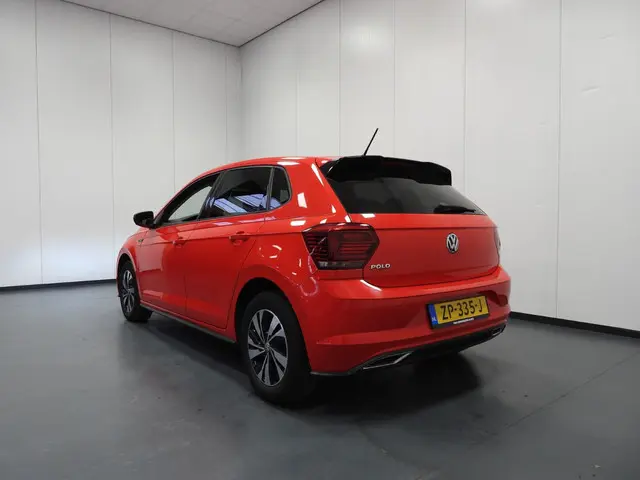 Volkswagen Polo 1.0 MPI R-Line 2019 Benzine 3