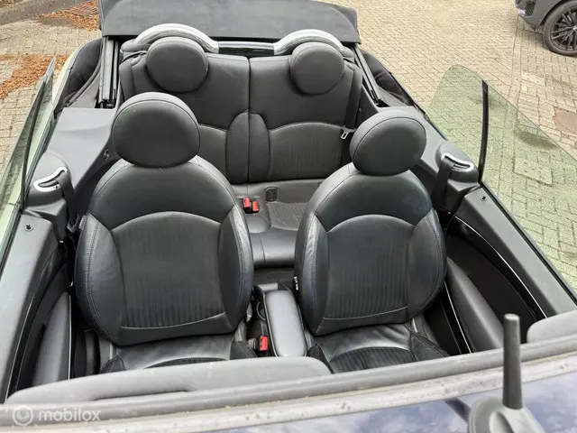 MINI Cooper Cabrio 1.6 Chili 2014 Benzine 17