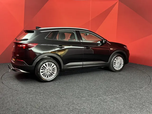 Opel Grandland X 1.2 Turbo Innovation 2019 Benzine 20
