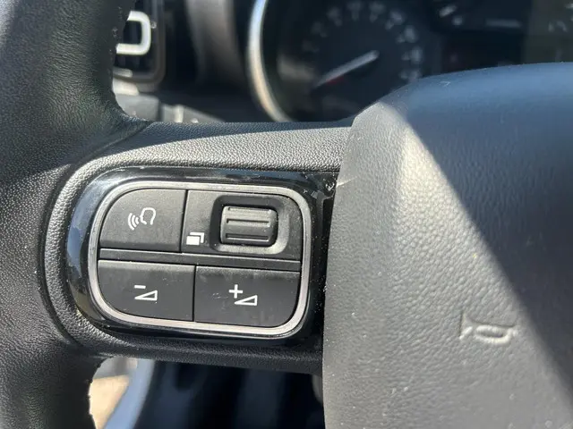 Citroën C3 Aircross 1.2 PureTech S&S Shine 2018 Benzine 19