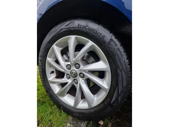 Opel Astra 1.2 Edition 2020 NAVI,CRUISE,LMV 2020 Benzine 26