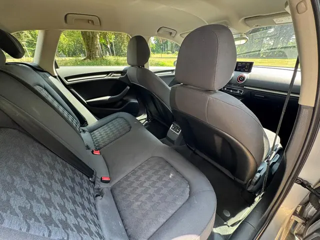 Audi A3 Sportback 1.2 TFSI Attraction 2015 Benzine 11