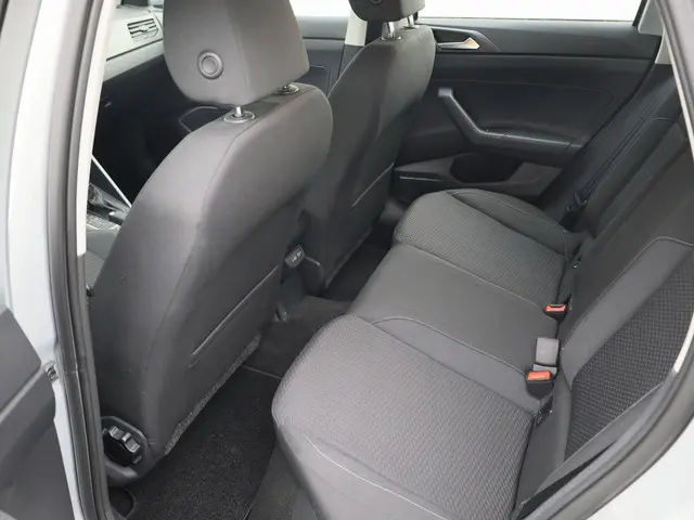 Volkswagen Polo 1.0TSI/95PK Comfortline DSG 2021 Benzine 19