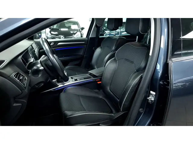 Renault Mégane Estate 1.3 TCe Bose 2018 Benzine 22