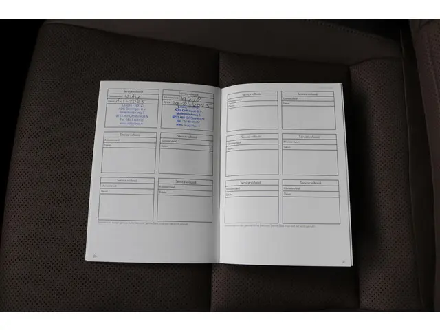 Lexus ES 300h Business Line 2023 Hybride Benzine 48