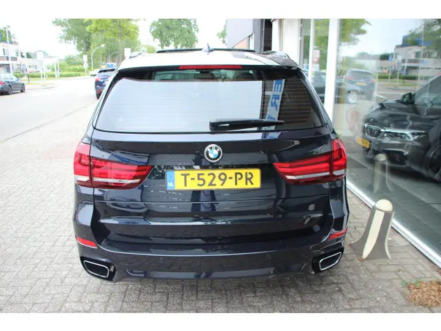 BMW X5 xDrive35i High Executive 2016 Benzine 26
