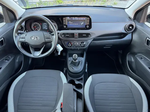 Hyundai i10 1.0 Comfort 2022 Benzine 13