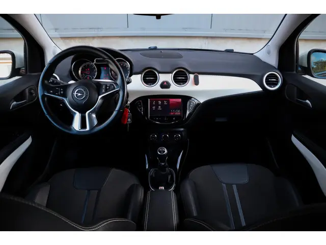 Opel ADAM 1.4 Ecoflex Start/stop 100PK 2015 2015 Benzine 13