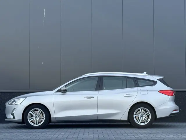 Ford Focus 1.5 EcoBlue Navi PDC EURO-6 2019 Diesel 6