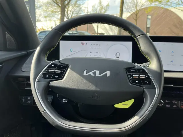 Kia EV6 GT AWD 77.4 kWh 2024 Elektrisch 12