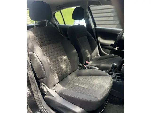 Opel Corsa 1.4-16V Design Edition 2014 Benzine 19