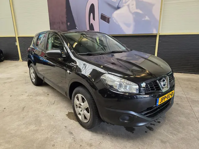 Nissan QASHQAI 1.6 Acenta 2013 Benzine 2