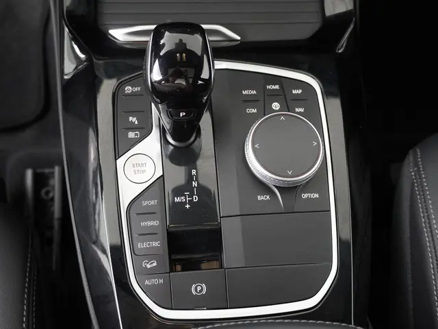 BMW X3 xDrive30e 2023 Hybride Benzine 22