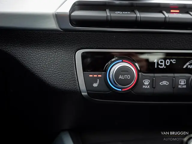 Audi Q2 35 TFSI S-Line 2020 Benzine 30