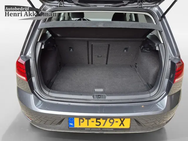 Volkswagen Golf 1.5 TSI Highline 2017 Benzine 9