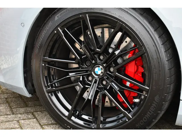 BMW M5 Touring 2025 Hybride Benzine 89