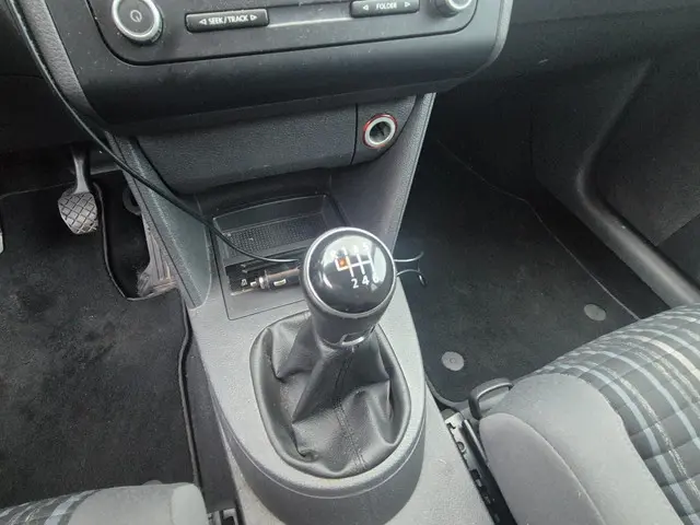 Volkswagen Touran 1.4 TSI Cross 2013 Benzine 21