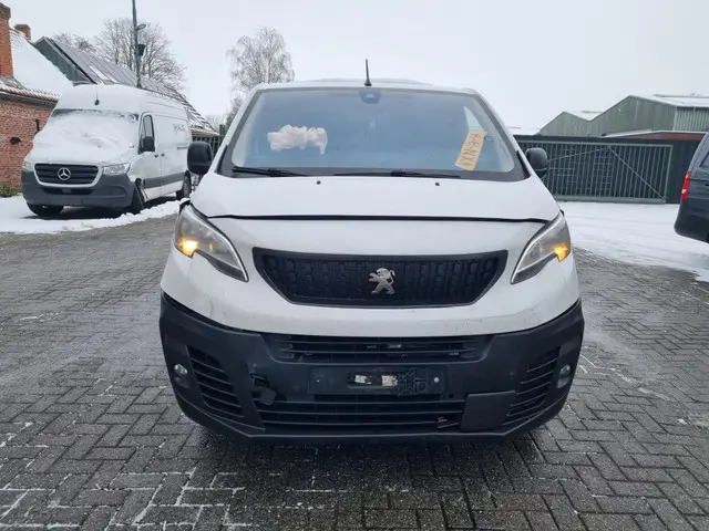 Peugeot Expert BlueHDI 100 L3 Airco Navi 2023 Diesel 8