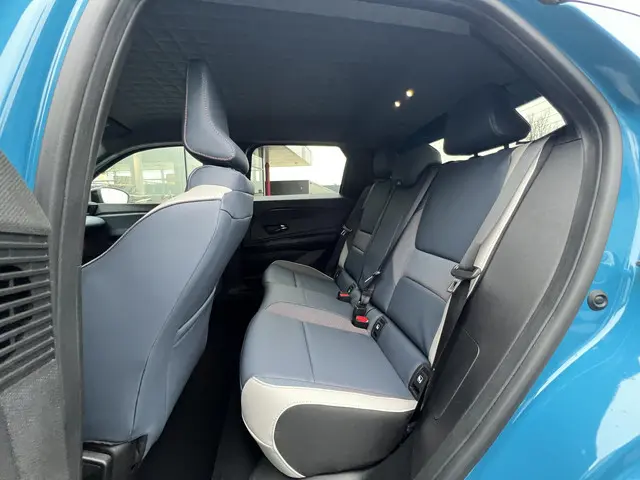 Nissan Micra EVOLVE 52 kWh 2025 Elektrisch 8