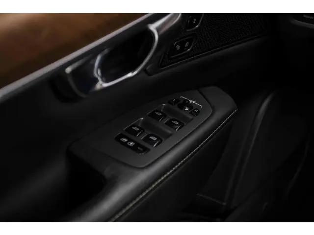 Volvo V90 2.0 T8 AWD Inscription 2020 Hybride Benzine 29
