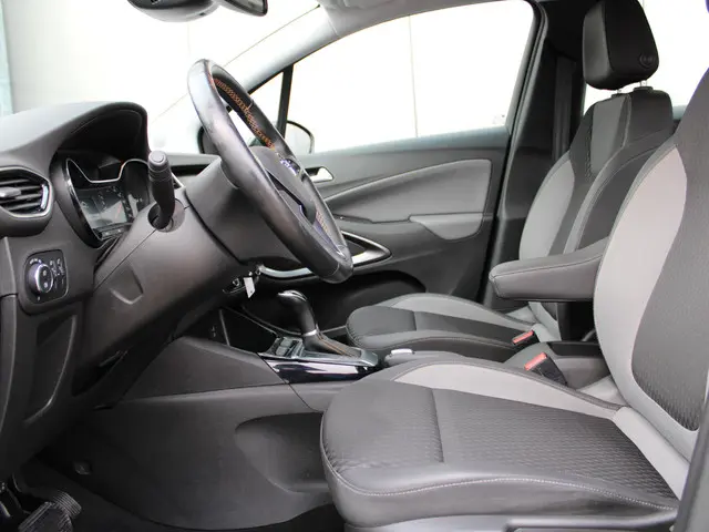 Opel Crossland X 1.2 Turbo Innovation 2019 Benzine 12