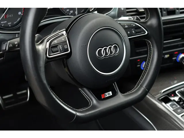 Audi S6 Avant 4.0 TFSI 450pk quattro 2016 Benzine 85