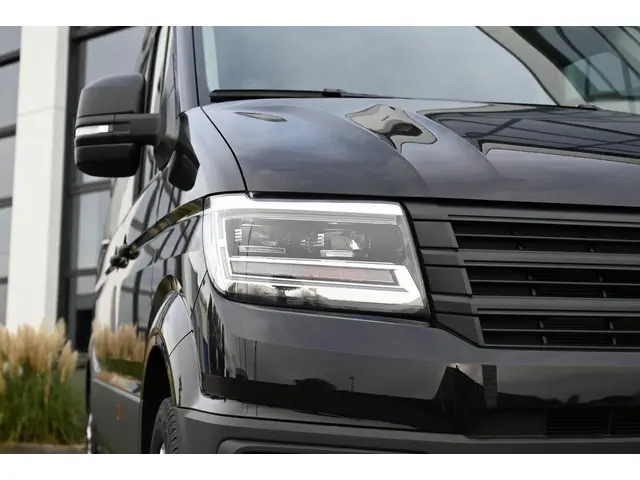 Volkswagen Crafter 140 PK TDI Aut. Highl. 2024 Diesel 12