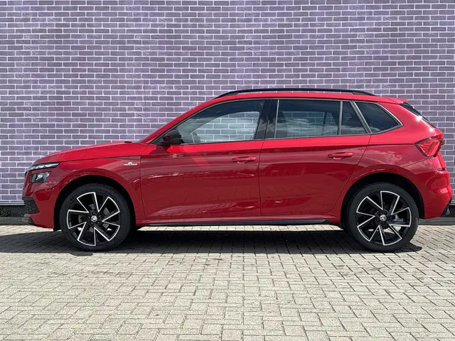 Škoda Kamiq 1.0 TSI Sport Business 2023 Benzine 4