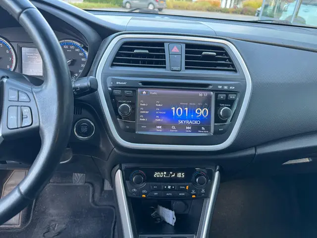 Suzuki S-Cross SX4 1.6 High Executive 2015 Benzine 20