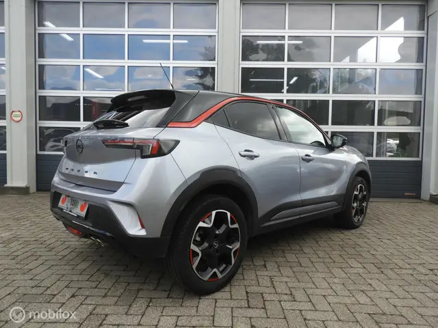 Opel Mokka 1.2 Turbo GS Line 2022 Benzine 10