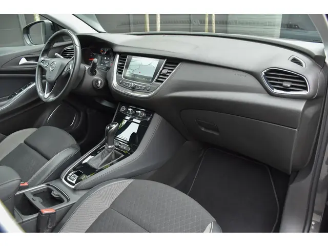 Opel Grandland X 1.2 Turbo Ultimate 2019 Benzine 9