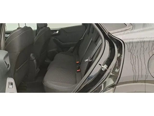 Ford Puma 1.0 EcoBoost Hybrid Titanium 2024 Benzine 22