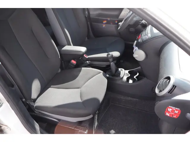 Toyota Aygo 1.0 VVT-i Now, Airco. 2013 Benzine 15