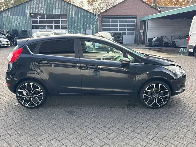 Ford Fiesta 1.0 Titanium, airco 2014 Benzine 6