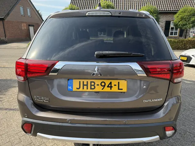 Mitsubishi Outlander 2.0 2017 Benzine 4