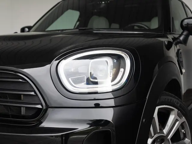 MINI Countryman Cooper Aut. 2021 Benzine 13